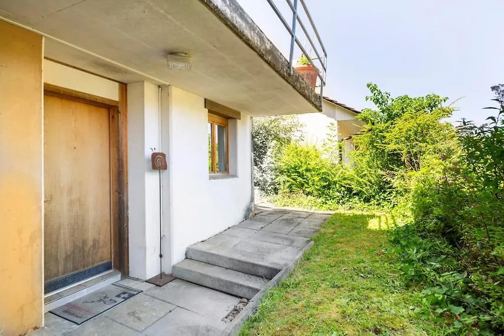 Eco-Friendly Guest House Near Zh Rorbas Holiday home